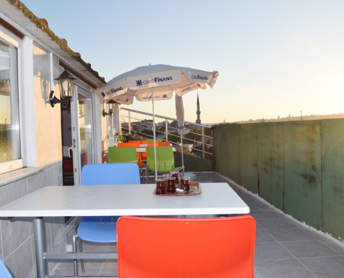 üsküdar kız öğrenci yurdu cafe, üsküdar kız yurdu teras, üsküdar kız öğrenci yurdu,